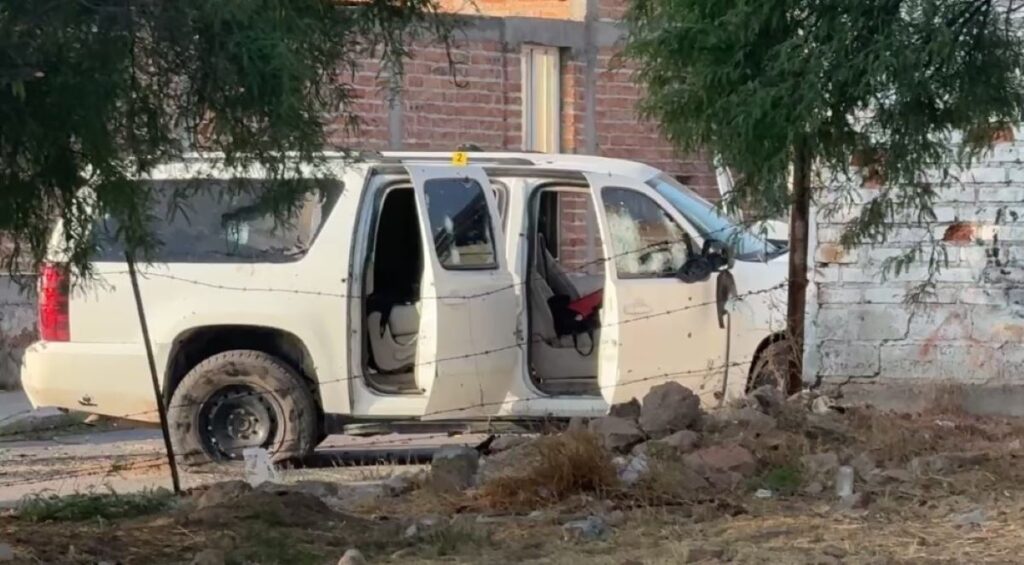 Enfrentamiento entre policías y delincuentes desata el terror en Cosío