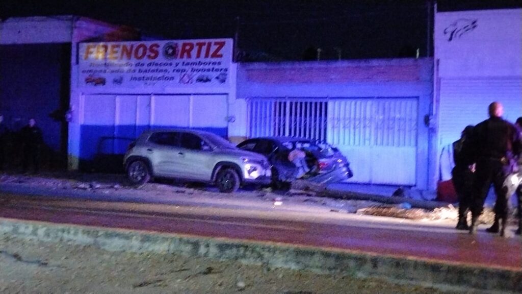 Una mujer muerta y otras dos lesionadas dejó aparatoso accidente automovilístico en Aguascalientes