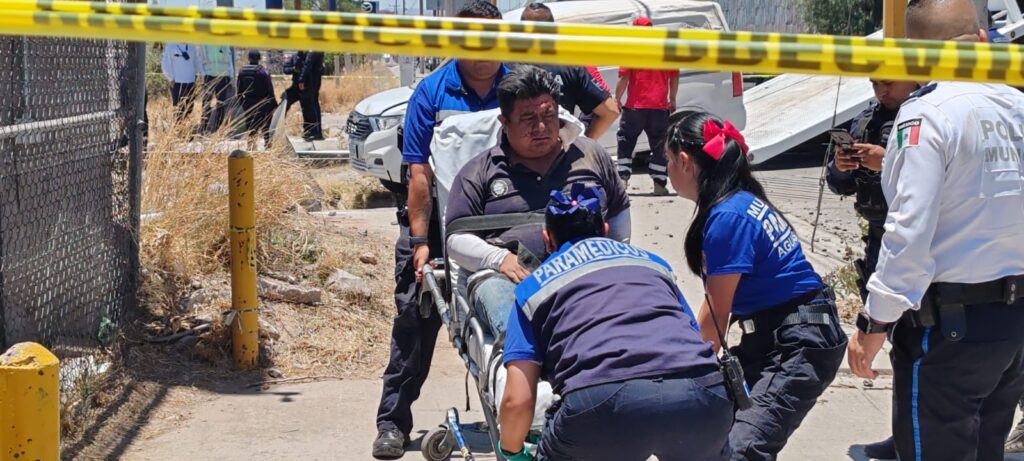 Vincularon a proceso a conductor de camioneta impactada por el tren en la Constitución