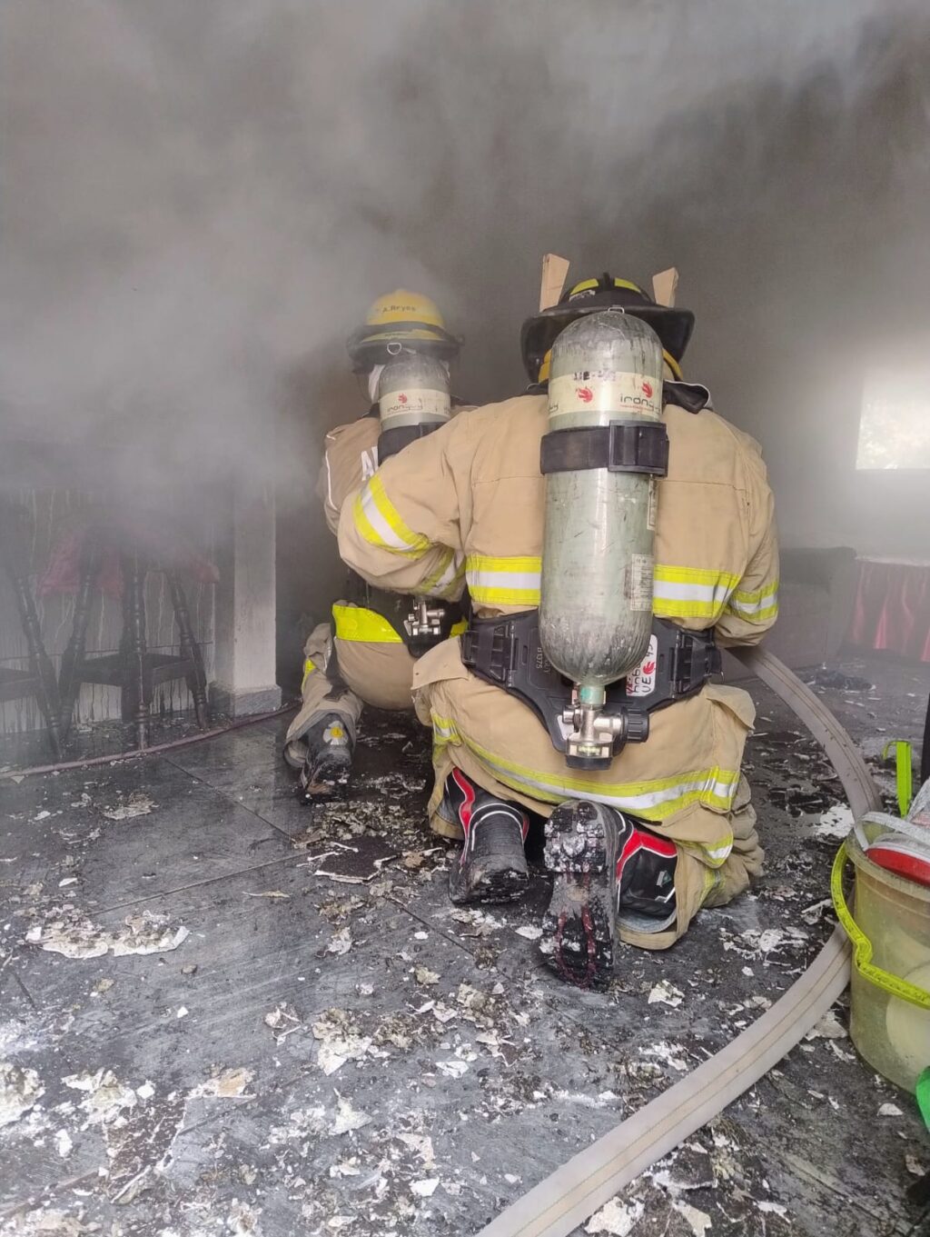 Incendio consume vivienda en la colonia El Hotelito; no hubo personas lesionadas