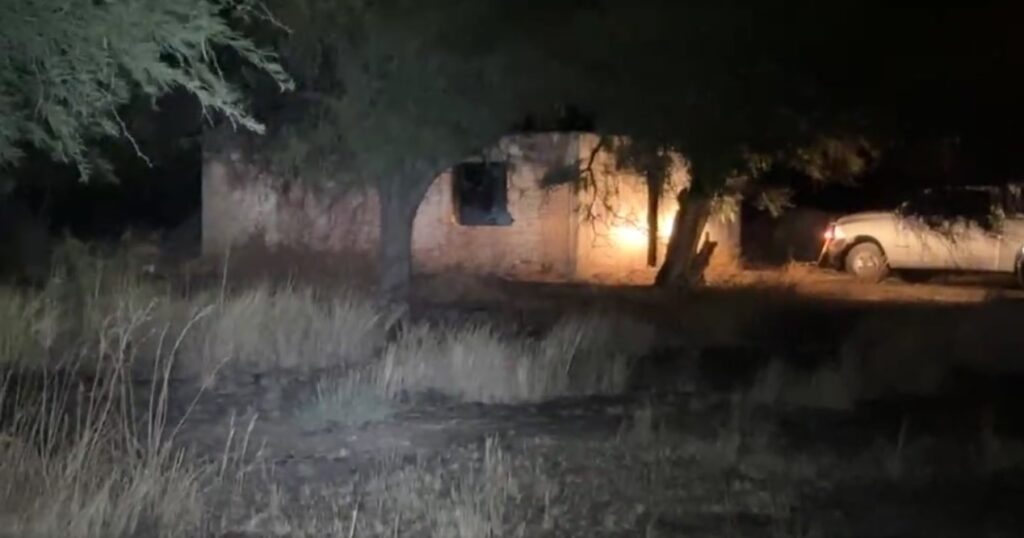 Muertos y calcinados encuentran a dos hombres en Pabellón de Arteaga