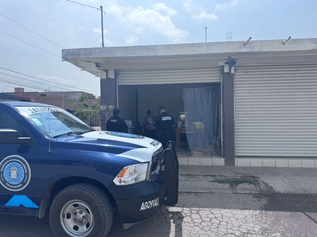 MUJER RESULTA CON QUEMADURAS TRAS UN FLAMAZO EN LOCAL DE COMIDA