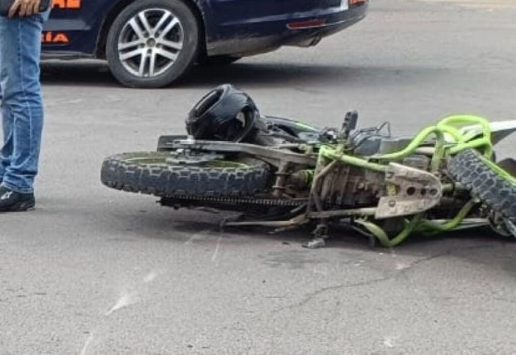 Muere joven motociclista tras un choque contra una camioneta en Jesús María