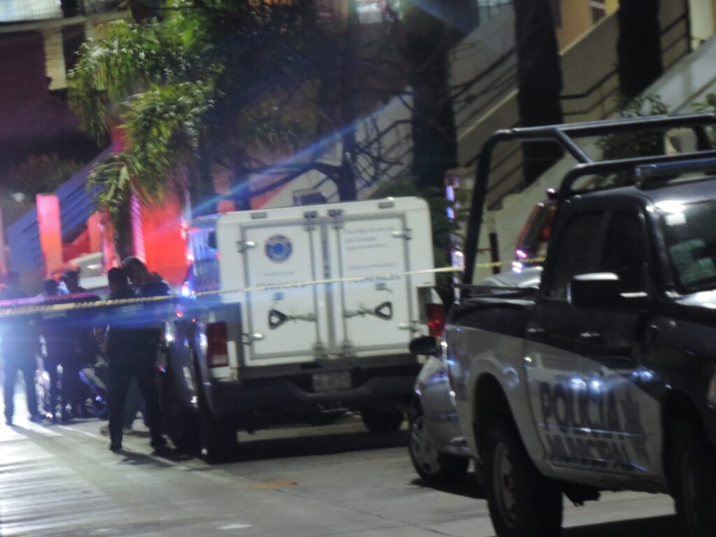 Detienen al segundo adolescente implicado en la ejecución de un hombre y lesiones a otro en Villa Montaña