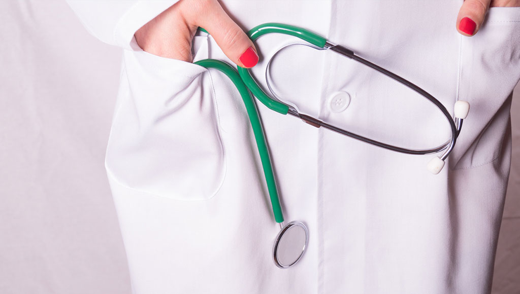 Detienen a falsa médico de una clínica spa en el residencial Jardines de la Concepción II que casi mata a una cliente