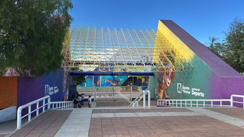 Trabajador muere tras sufrir una caída de 30 metros de altura en el Gimnasio Olímpico de Aguascalientes