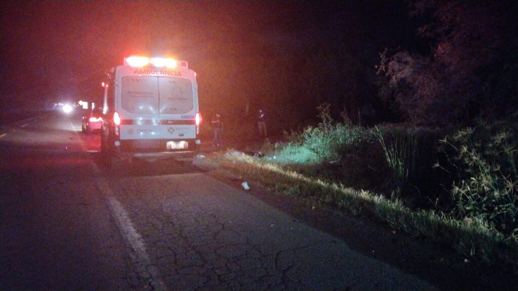Joven peatón muere atropellado por dos motociclistas en Rincón de Romos