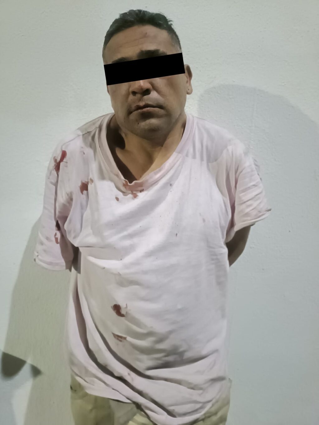 Detuvieron a una pareja que asaltó una tienda de abarrotes y otra de conveniencia en el Natura