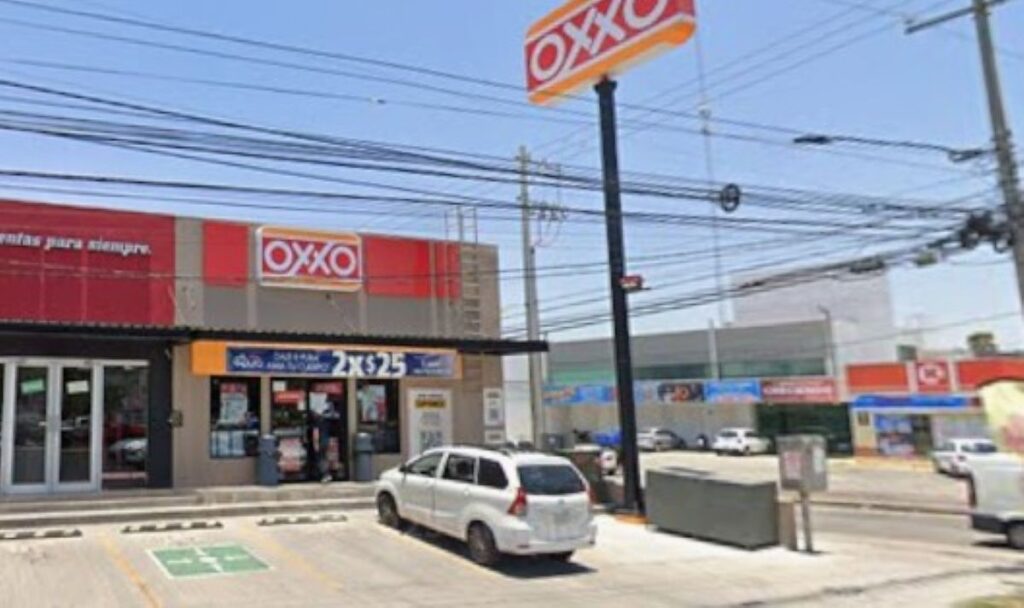 Asaltan otra tienda OXXO, ahora la de Jardines de Aguascalientes
