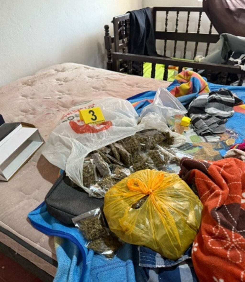 Catean una casa de seguridad de un grupo delictivo en Teocaltiche, Jalisco