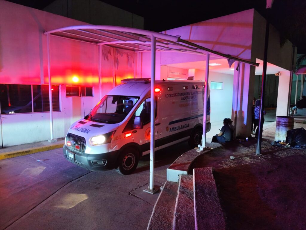 Dos motociclistas resultaron lesionados y acusan a oficiales de Seguridad Pública de haberles disparado