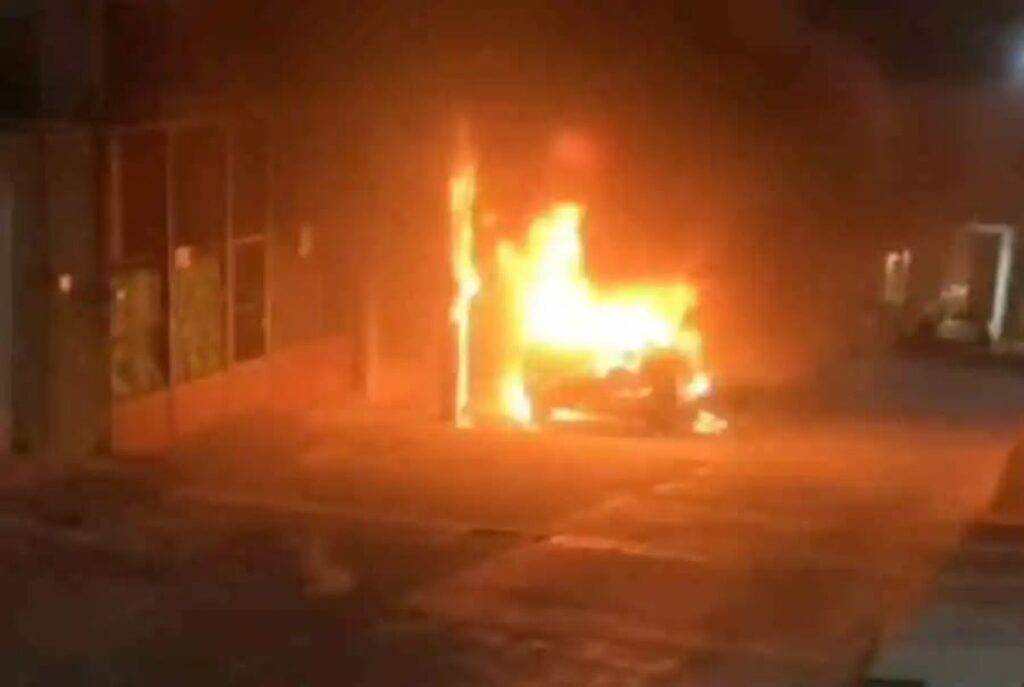 Teocaltiche vive una nueva jornada de violencia: ejecutan a un hombre e incendian dos vehículos