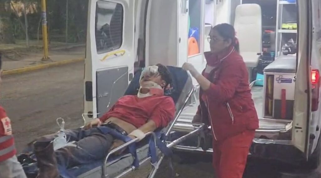 Trabajador de empresa de plásticos sufre lesiones de consideración tras incidente laboral