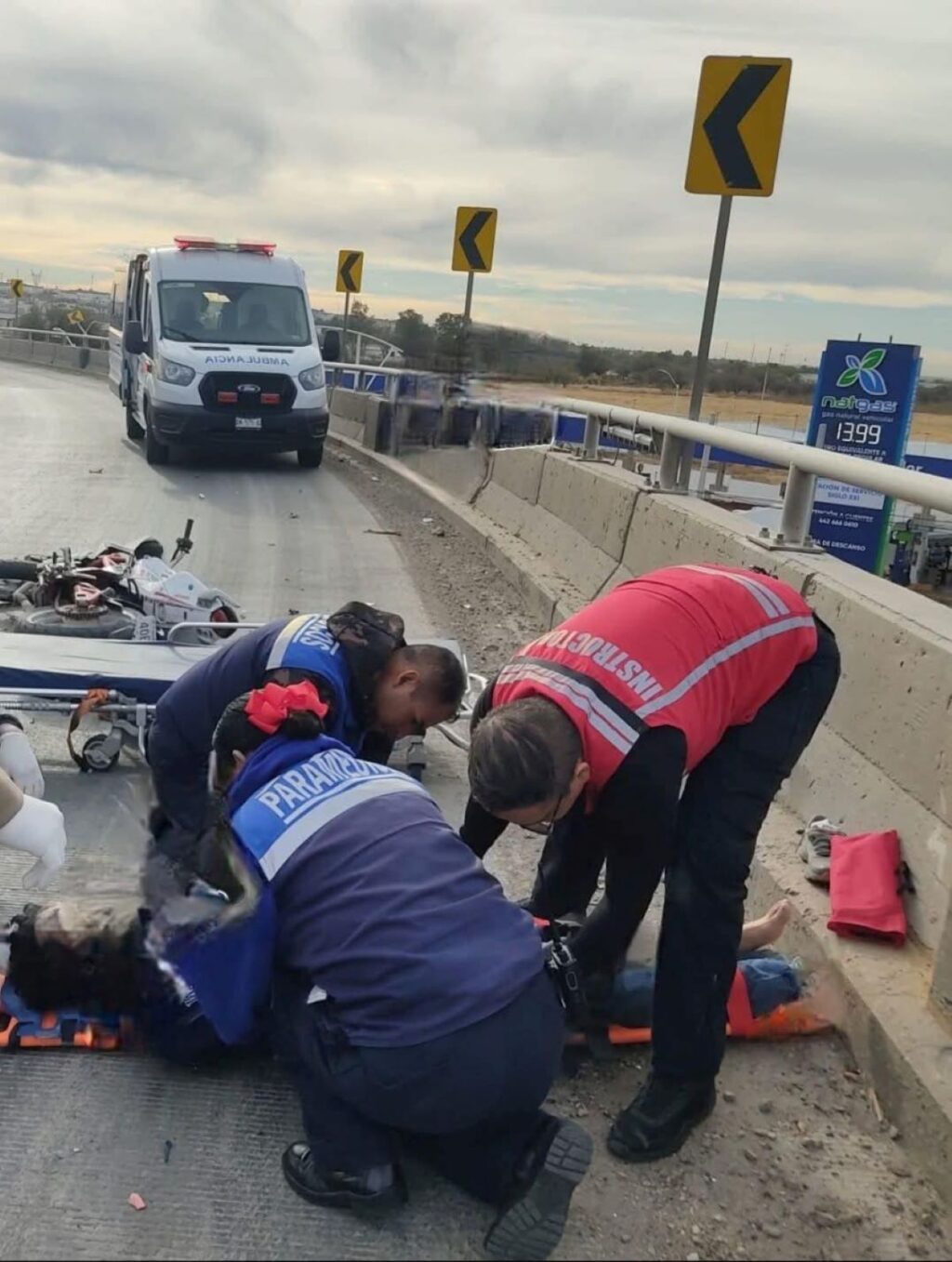 Muere motociclista tras una fuerte caída en el distribuidor vial norte